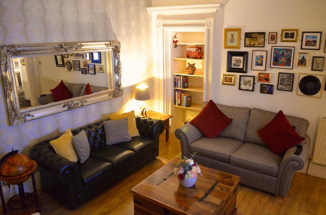 Heart Of Ayr: Elegant Townhouse In Central エアー エクステリア 写真